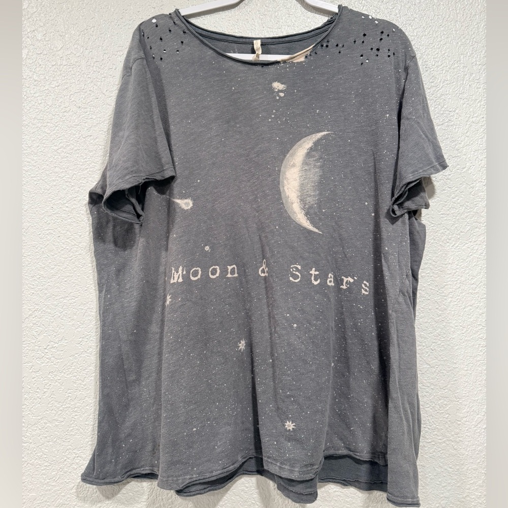 Magnolia Pearl Tee